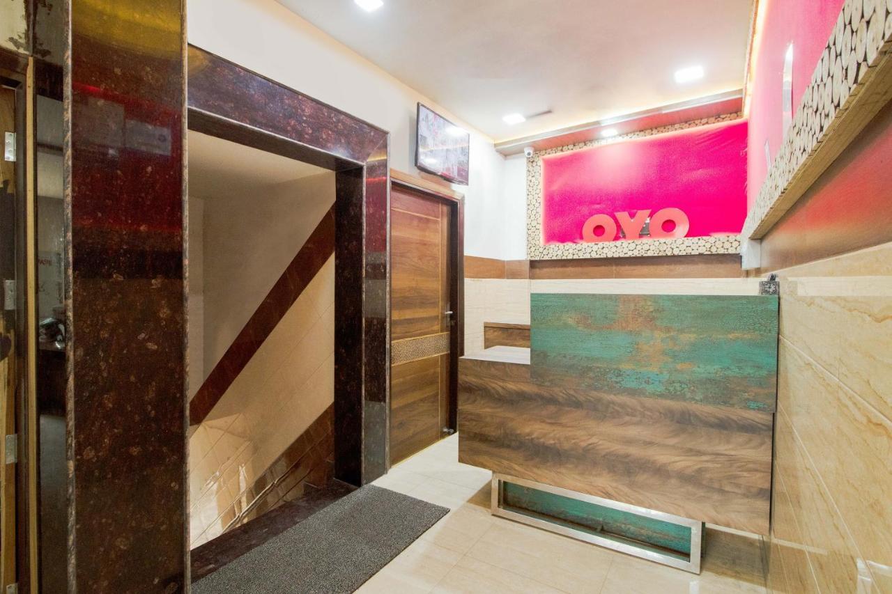 萨哈兰普尔 Oyo 48489 Adarsh Plaza酒店 外观 照片