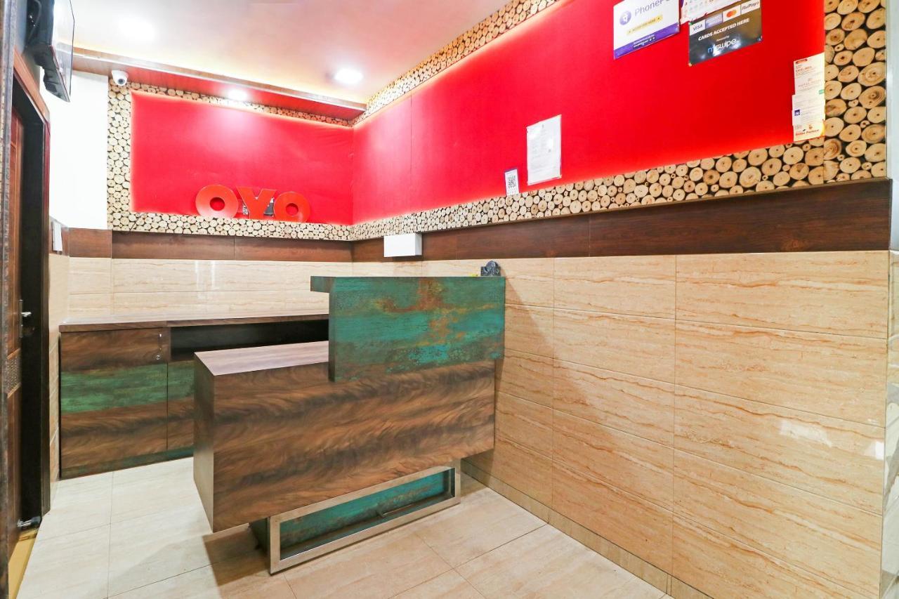 萨哈兰普尔 Oyo 48489 Adarsh Plaza酒店 外观 照片